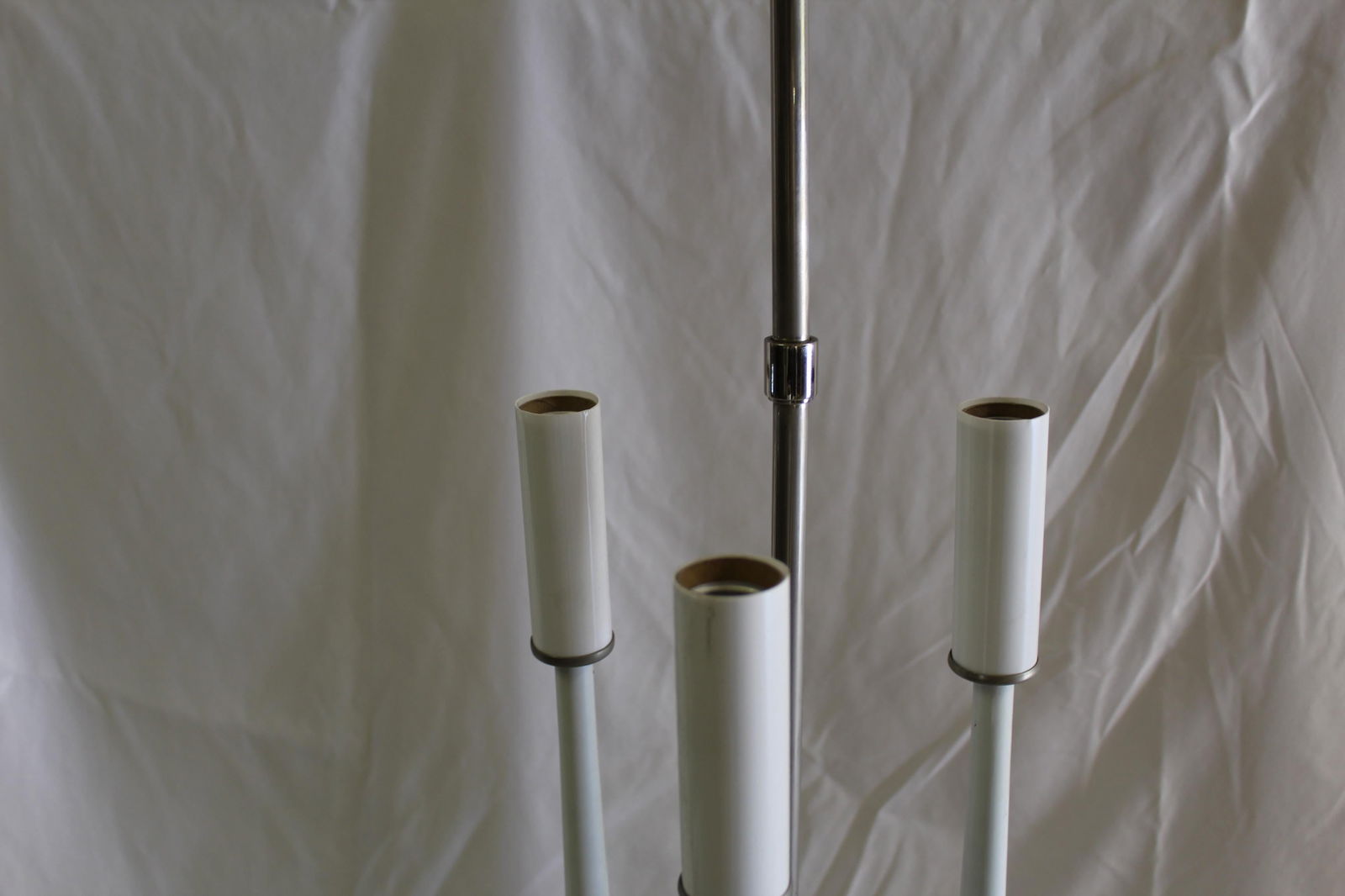 Mid Century/Modern Lamp with 3 Lights Hi-Pol Nickel - 17