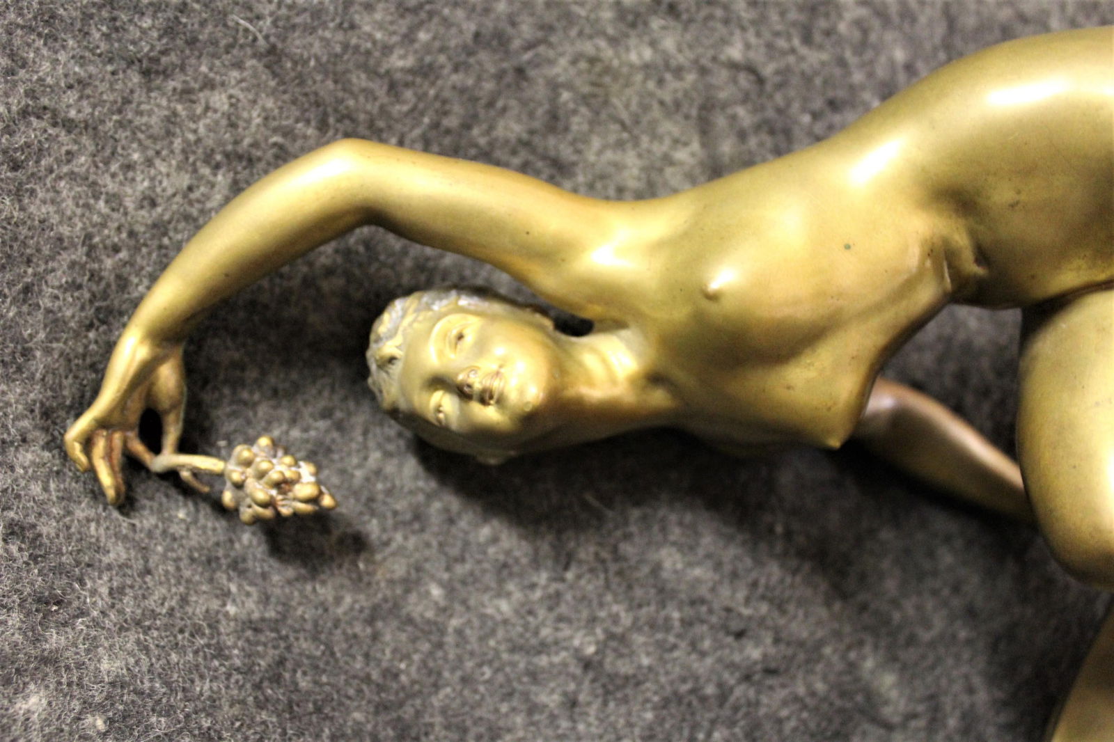 Original Deco Vase, Nude with Grapes Kneeling on a Large Snail, Signed Fugere - 3