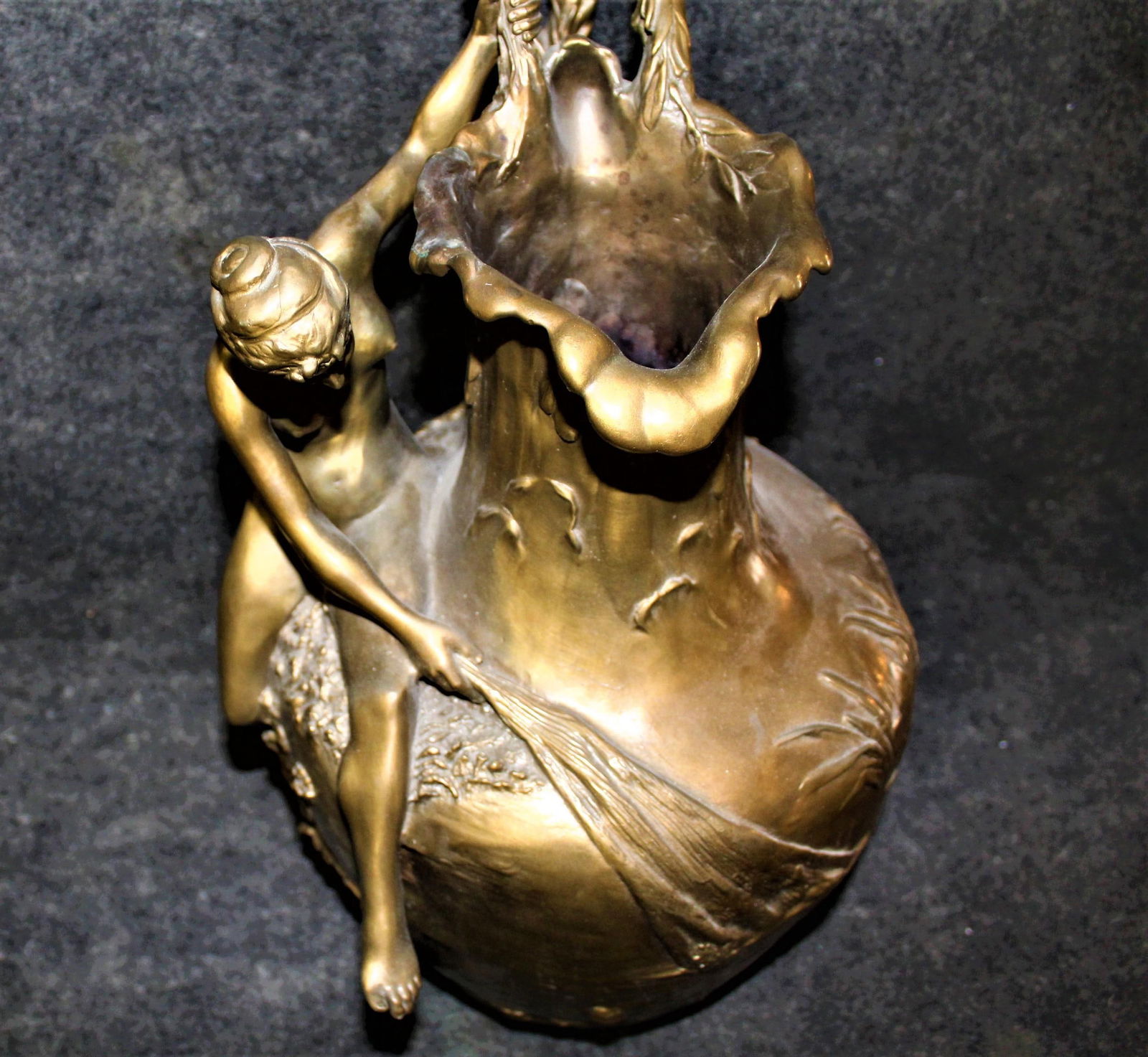 Art Deco Vase, Nude Pulling Net, Bronze Golder Patina, after Clr Vibert - 17
