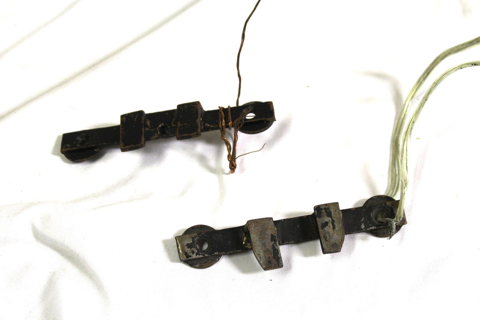 Art Deco Design Sconces, Bronze Pair Rock Crystal After Lelu - 6