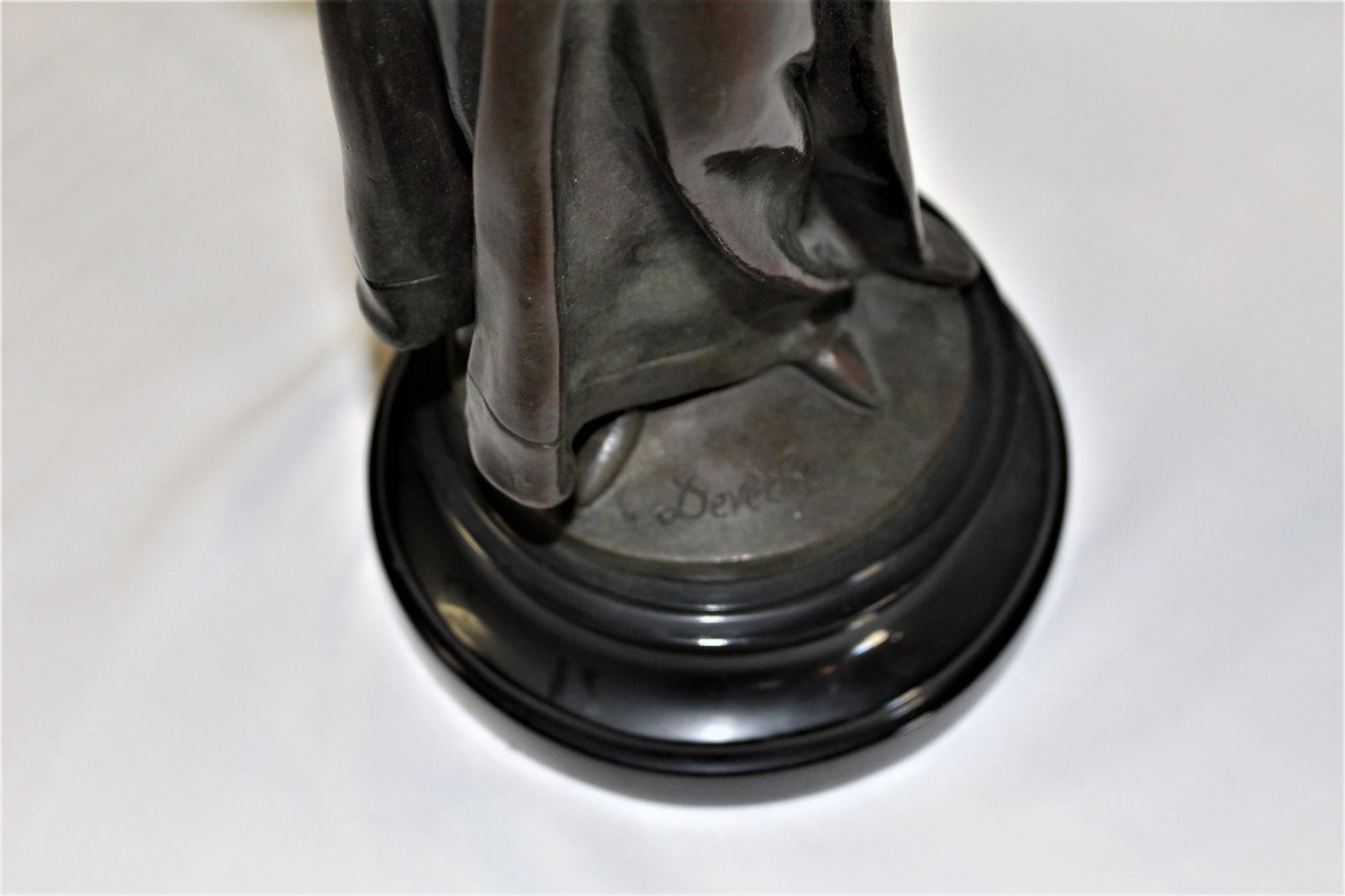 Art Nouveau Bronze Lady, Marble Base 'The book Lady' - 5