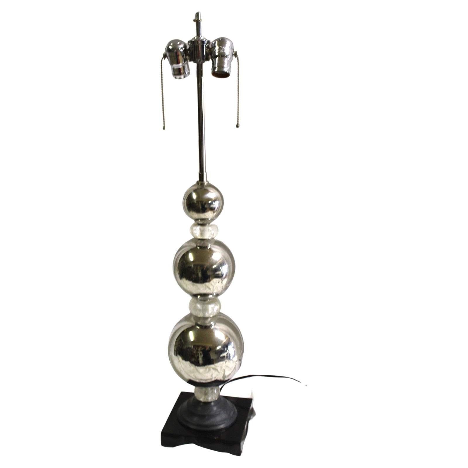Mid-Century Modern/Deco Lamp Rock Crystal and Chrome: Custom designed by a Lighting manufacturer in Irvine. Made with Rock Crystal spacers from Brazil. And 3 graduating sizes of Chrome plated spheres. Also with a Deluxe double socket assembly with pull