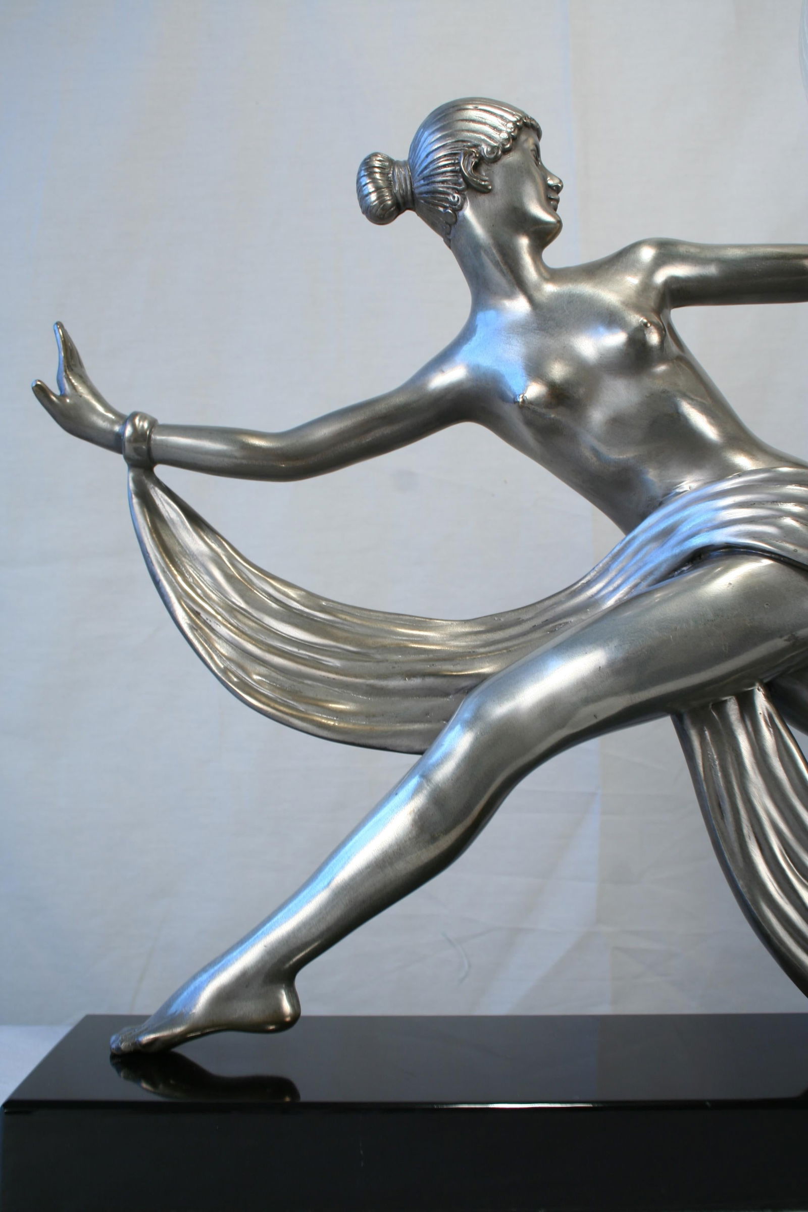 Modern/deco semi-nude girl Lamp - 17