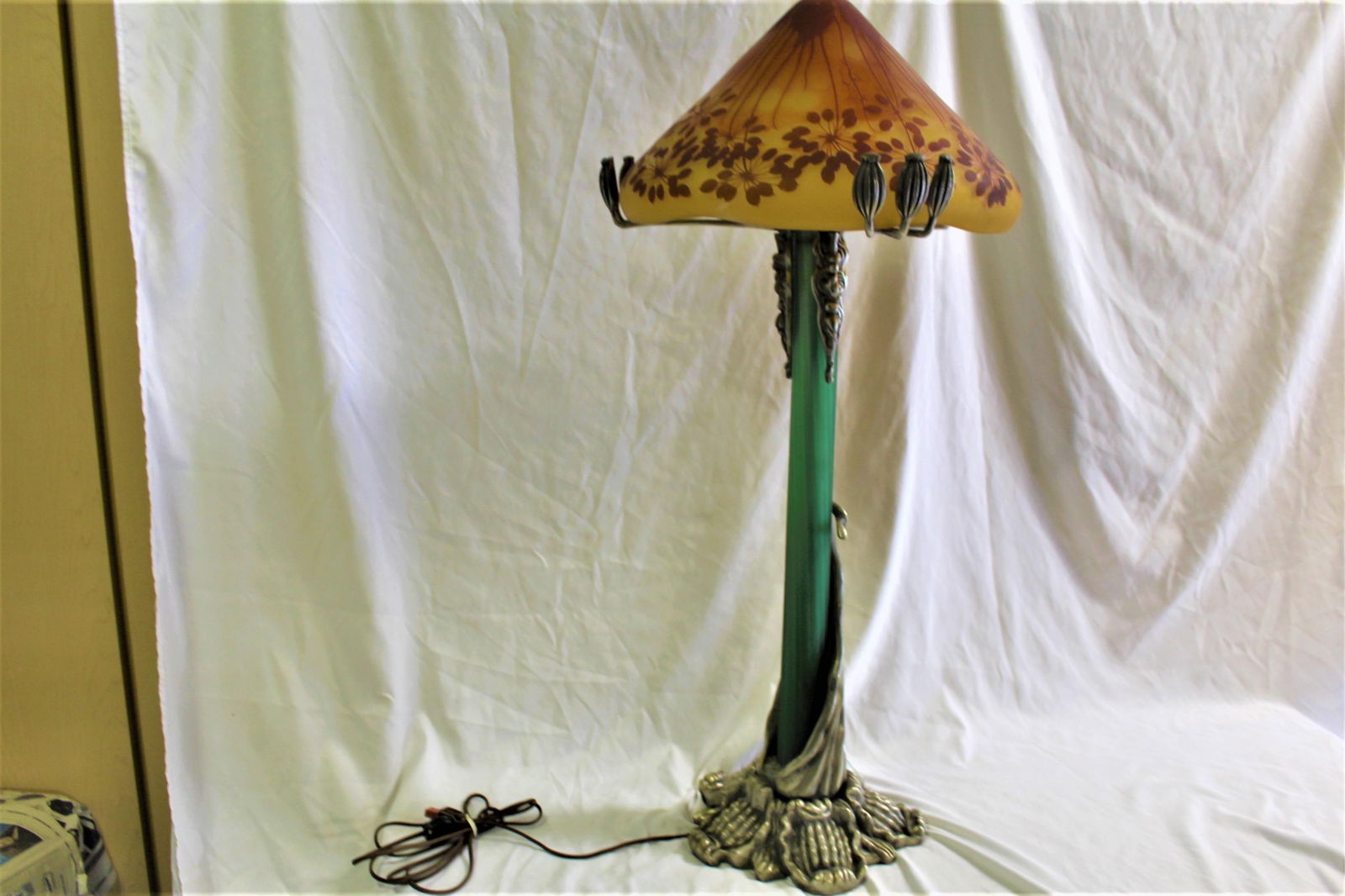 Large Deco Mushroom Lamp, Manner of Galle' - 9