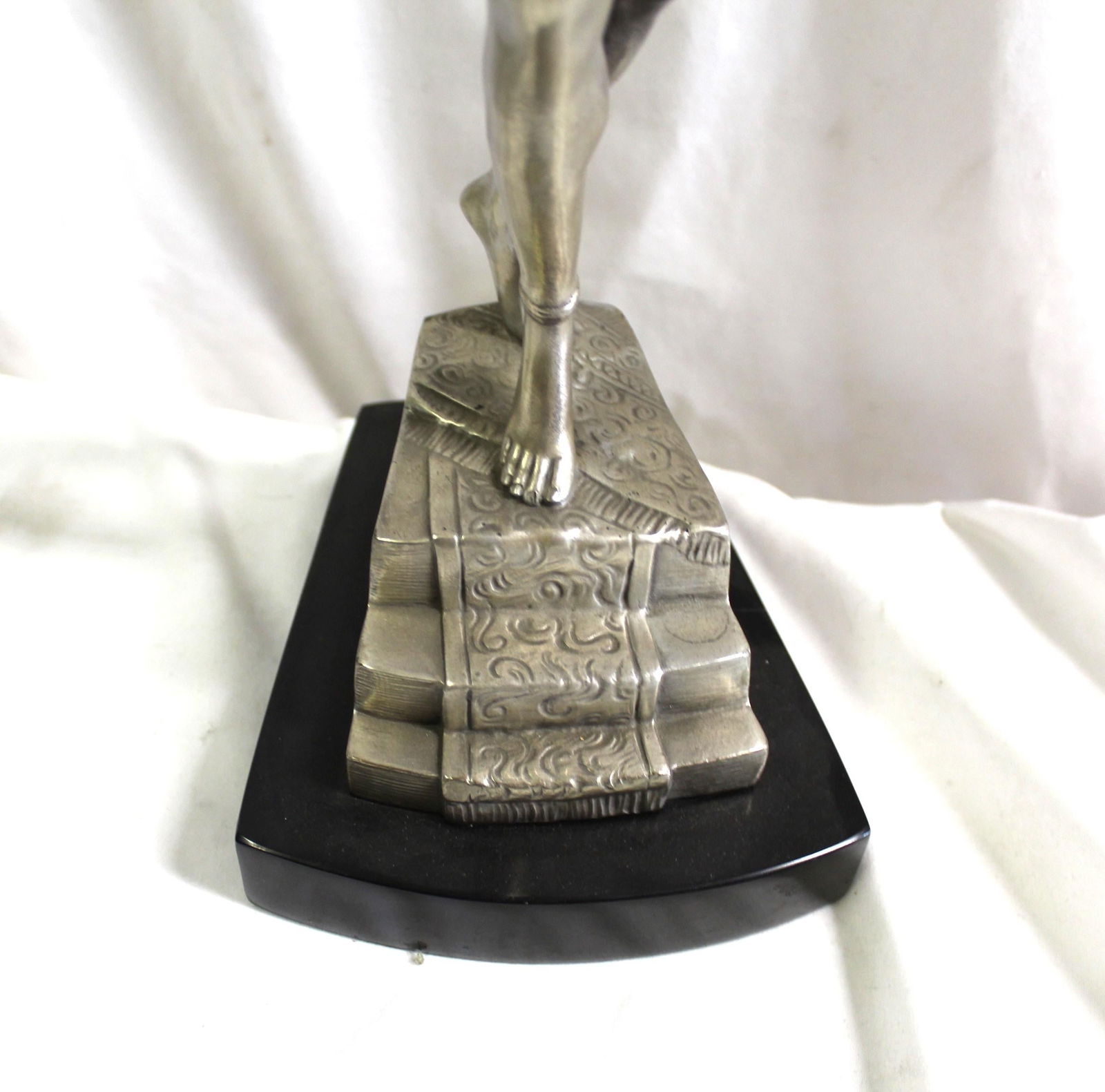 Mid -Century Modern /Deco Lady Lamp - 10