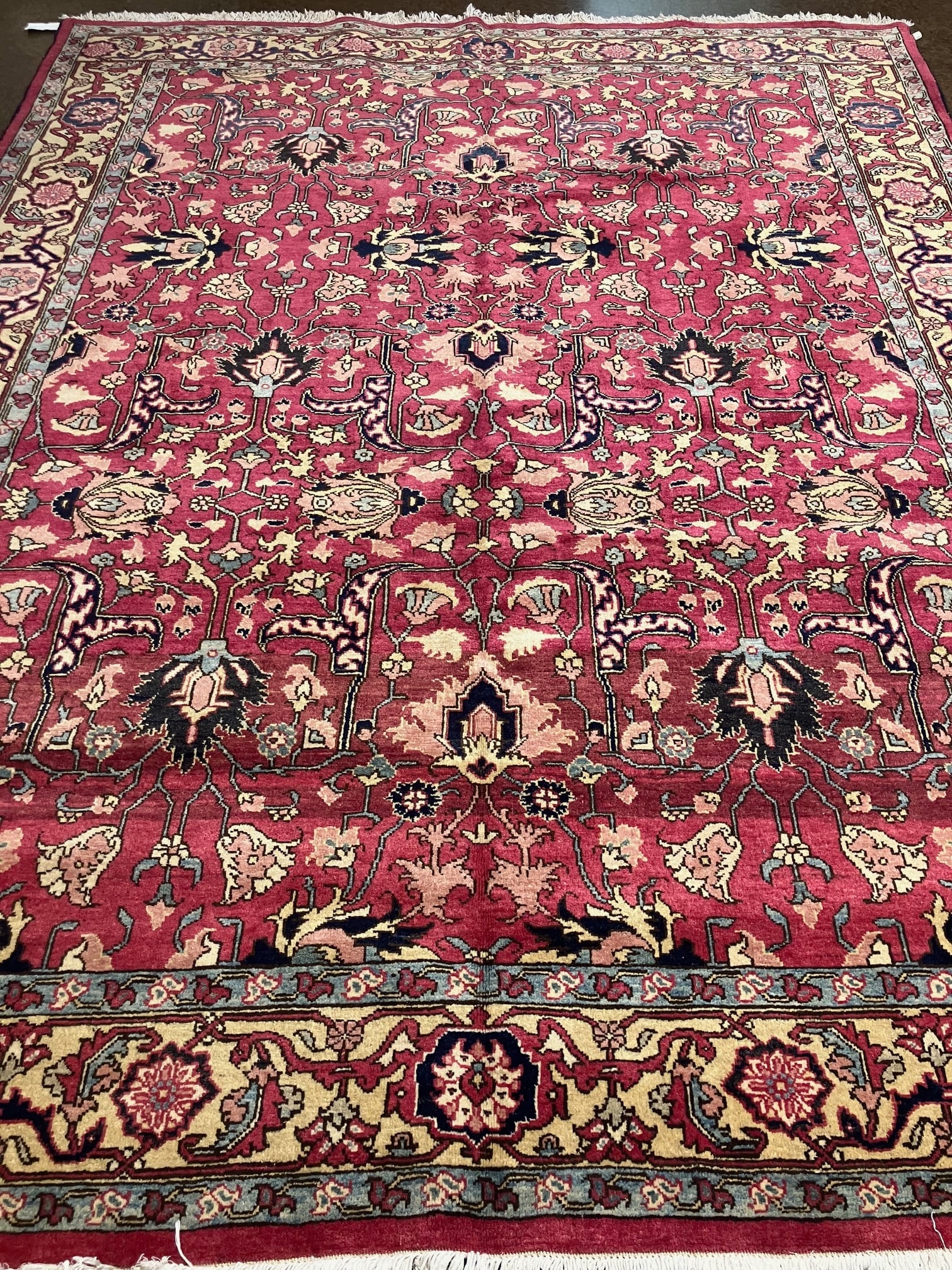 Tabriz 7.9x9.11: Title:Tabriz 7.9x9.11 Origin:Iran Year:new Material:wool Size:7.9x9.11 Reserve: $1,300.00 Shipping: Domestic: Flat-rate of $180.00 to anywhere within the contiguous U.S. International: Foreign shippin