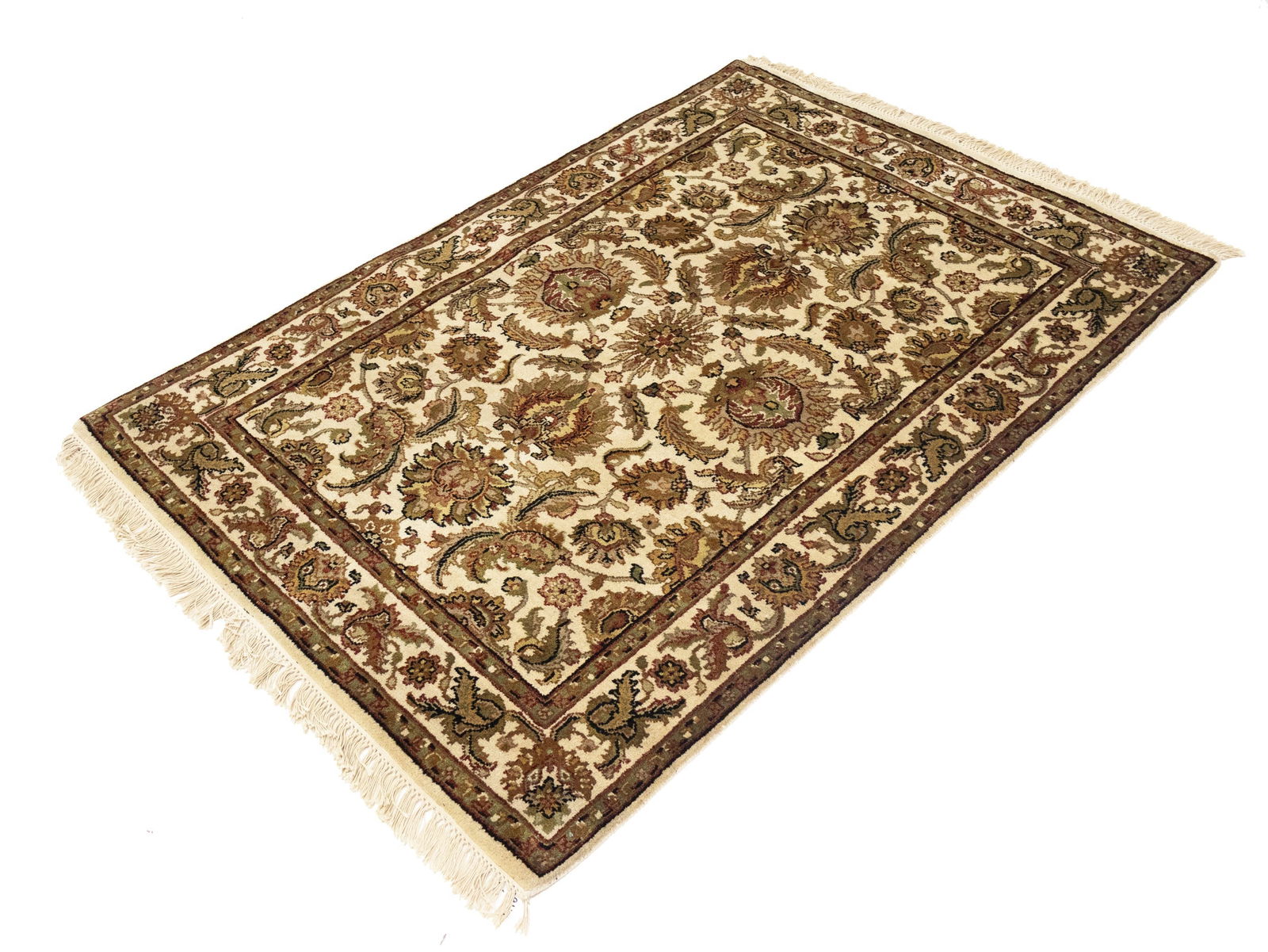 Cream Floral Classic 4X6 Agra Jaipur Oriental Rug - 4
