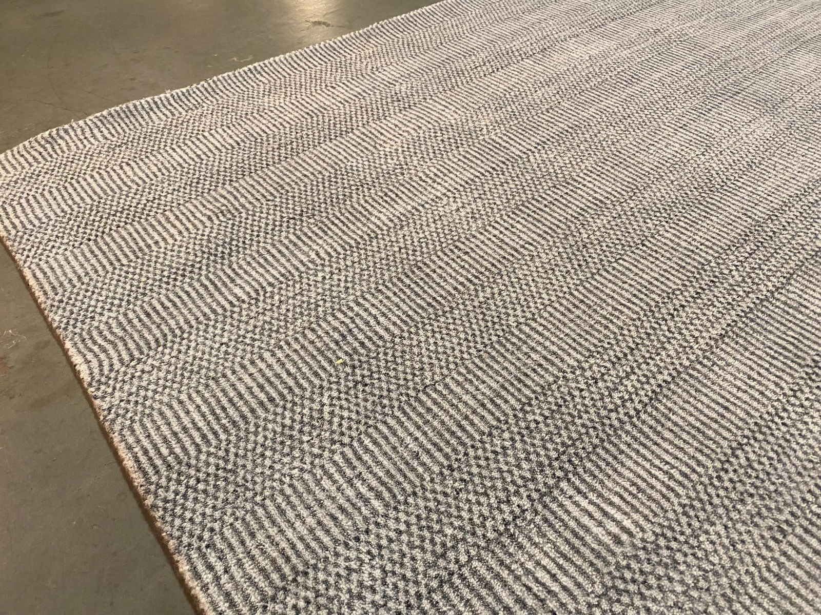 Decorative Modern Rug 8x10 - 4