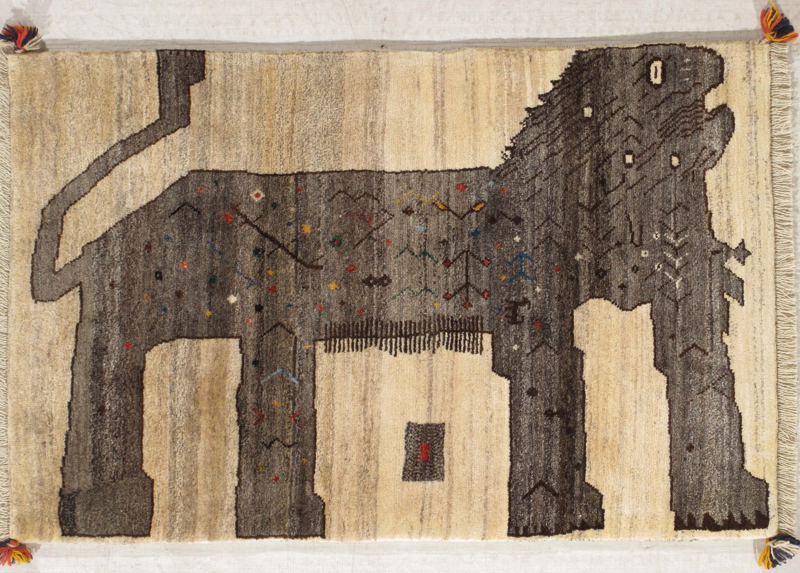 Lori Gabbeh 2.9x4.3: Title:Lori Gabbeh 2.9x4.3 Origin:Iran Year:new Material:wool Size:2.9x4.3 Reserve: $400.00 Shipping: Domestic: Flat-rate of $50.00 to anywhere within the contiguous U.S. International: Foreign shippin