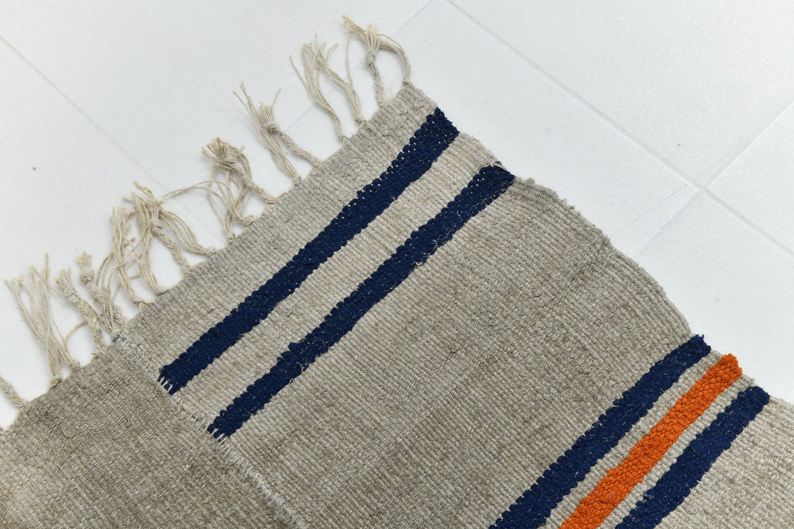 4'3'' x 9'9'' Turkish Handmade Kilim Rug - 1156 - 13