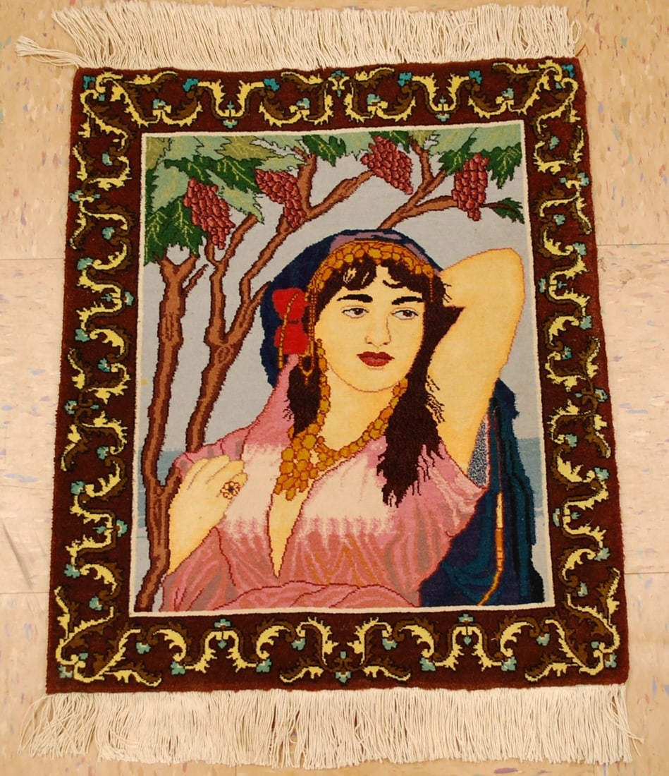 Persain TABRIZ RUG 1'8"X2' (1 of 8)