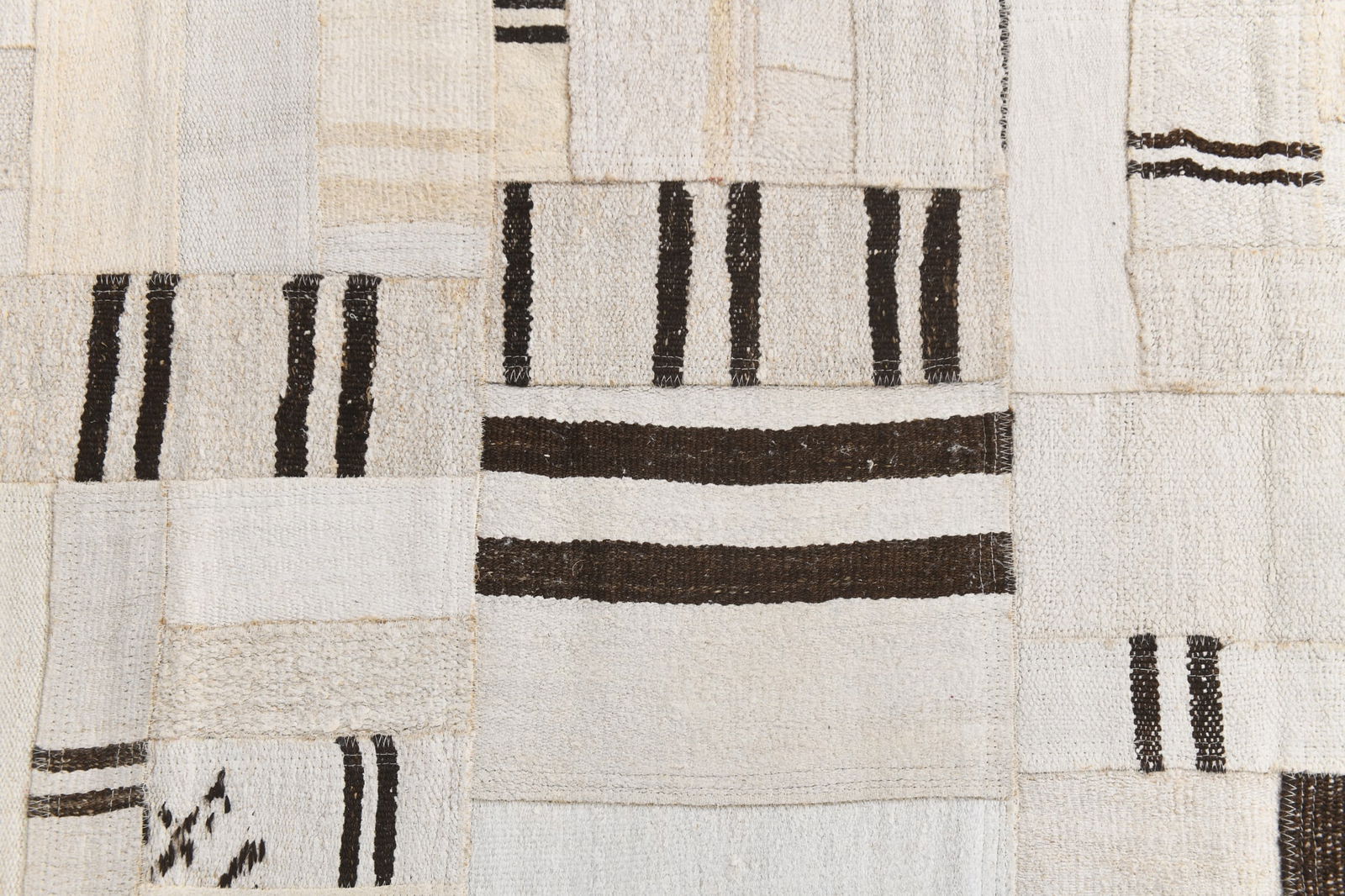 6'2'' x 8'8'' Turkish Hemp Patchwork Rug - 53997 - 9