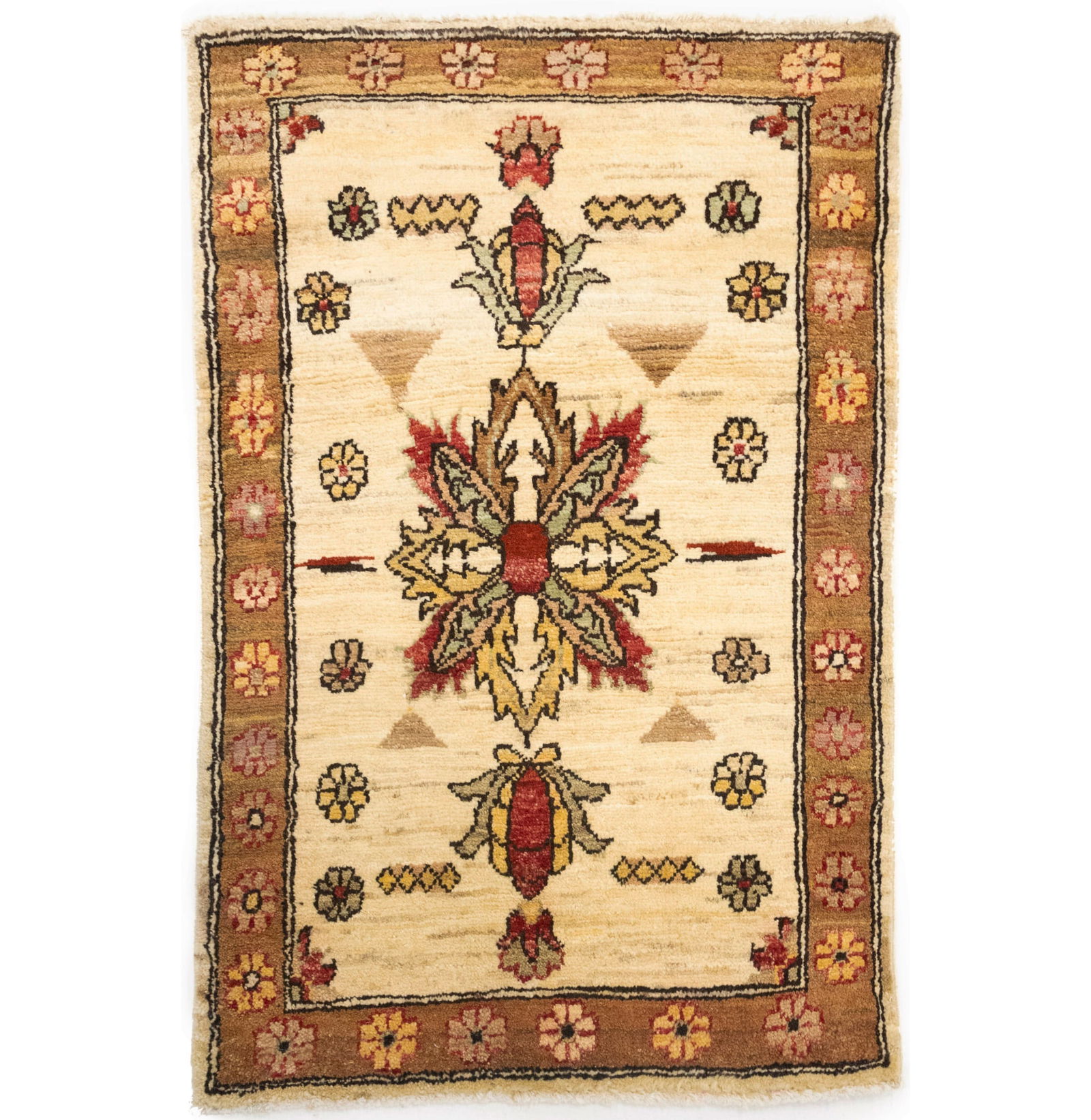 Cream Floral Ziegler Peshawar 2X3 Pakistan Oriental Rug: Title: Cream Floral Ziegler Peshawar 2X3 Pakistan Oriental Rug Description:Handmade 2x3 cream oriental Cream rug made with vegetable dyes (fine wool pile and cotton foundation), superior knot count, a