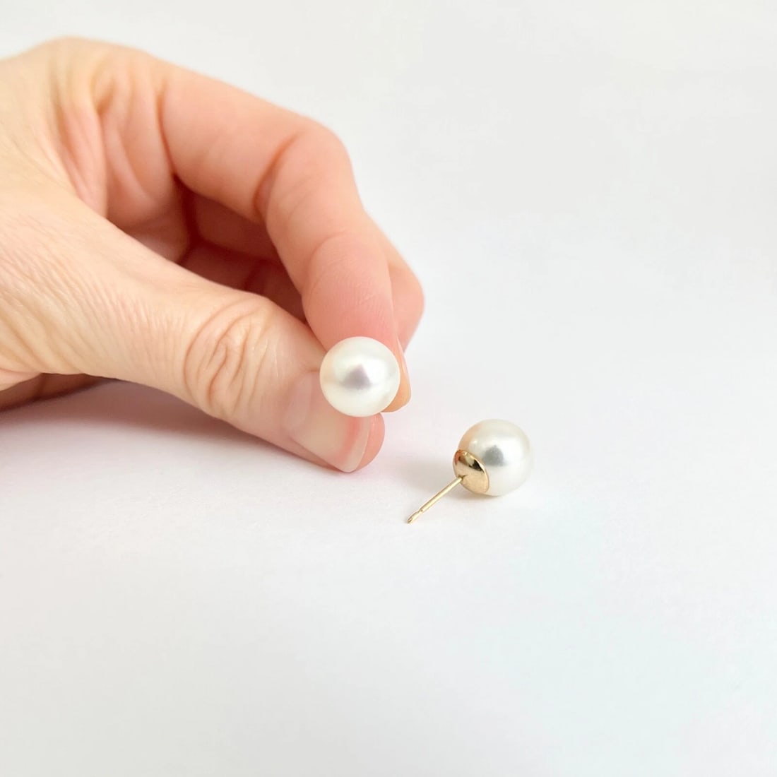 Round Cultured Pearl Stud Earrings 14K Yellow Gold, 9.5 mm - 3