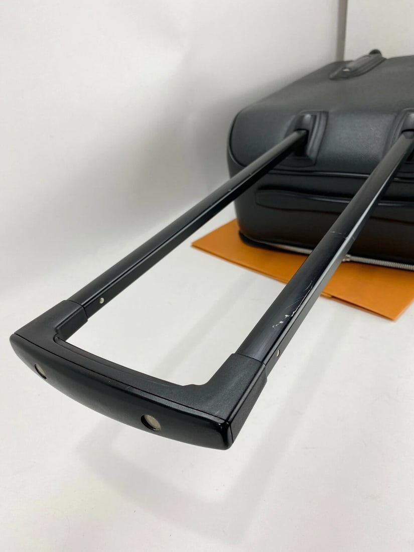 LOUIS VUITTON Luggage Taiga Pegase 60 Ardoise Rolling Suitcase CarryOn - 7