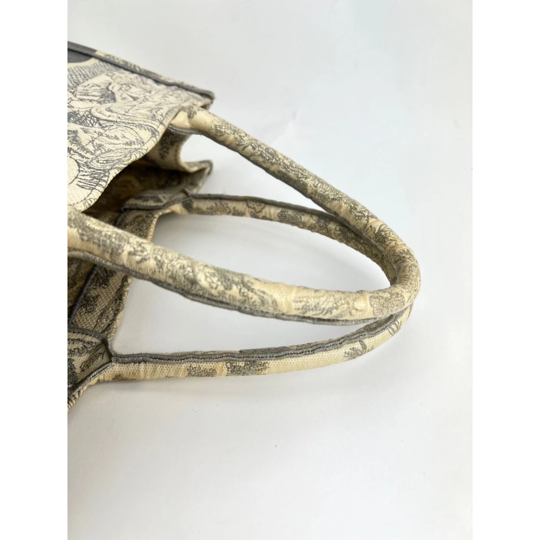 CHRISTIAN DIOR Canvas Embroidered Medium Dioriviera Grey Book Tote - 8