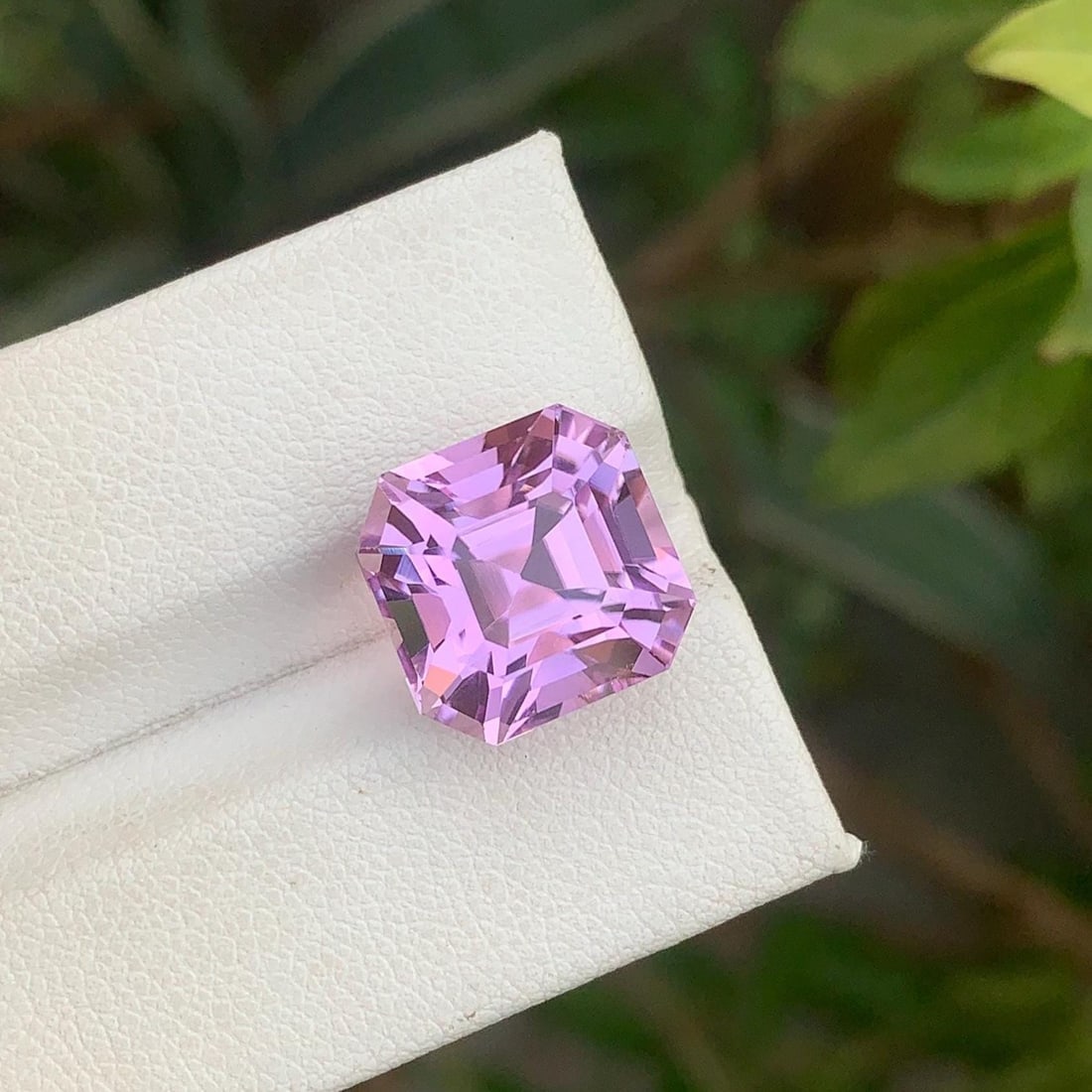 Pink Kunzite Gemstone: 12.85 Carat Asscher Cut, Afghanistan Origin: Title: Pink Kunzite Gemstone: 12.85 Carat Asscher Cut, Afghanistan Origin Description: Item details Highlights Handpicked by GemsAndJewelsUSA Supplies for making crafts Gemstone: Kunzite 