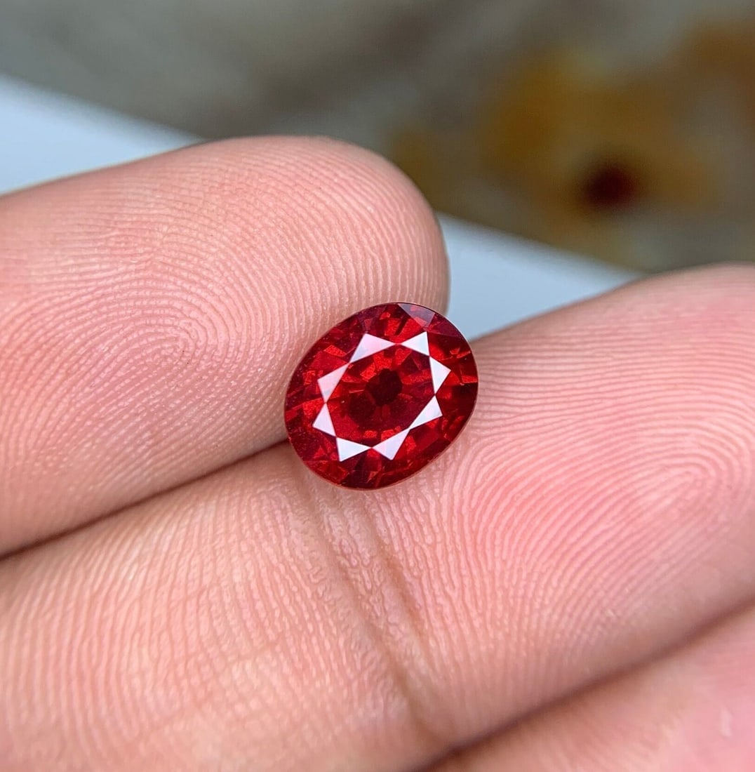 Rhodolite Garnet Gemstone: 2.55 CT Faceted Cushion Cut: Title: Rhodolite Garnet Gemstone: 2.55 CT Faceted Cushion Cut Description: Item details Highlights Handpicked by GemsAndJewelsUSA Supplies for making crafts Gemstone: Garnet Carat weight: 2.55 