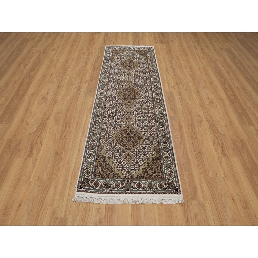 White Tabriz Mahi with Fish Design Hand Knotted Pure Wool Runner Rug - 2