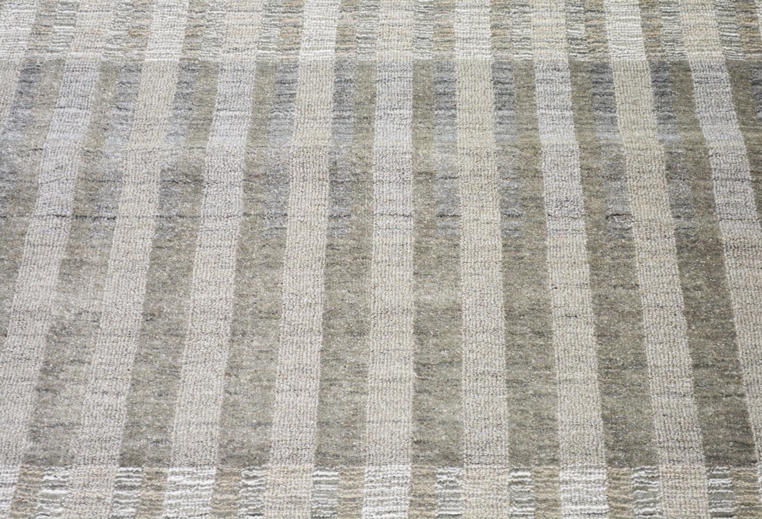 HAND KNOTTED WOOL/BAMBOO MODERN RUG - 2