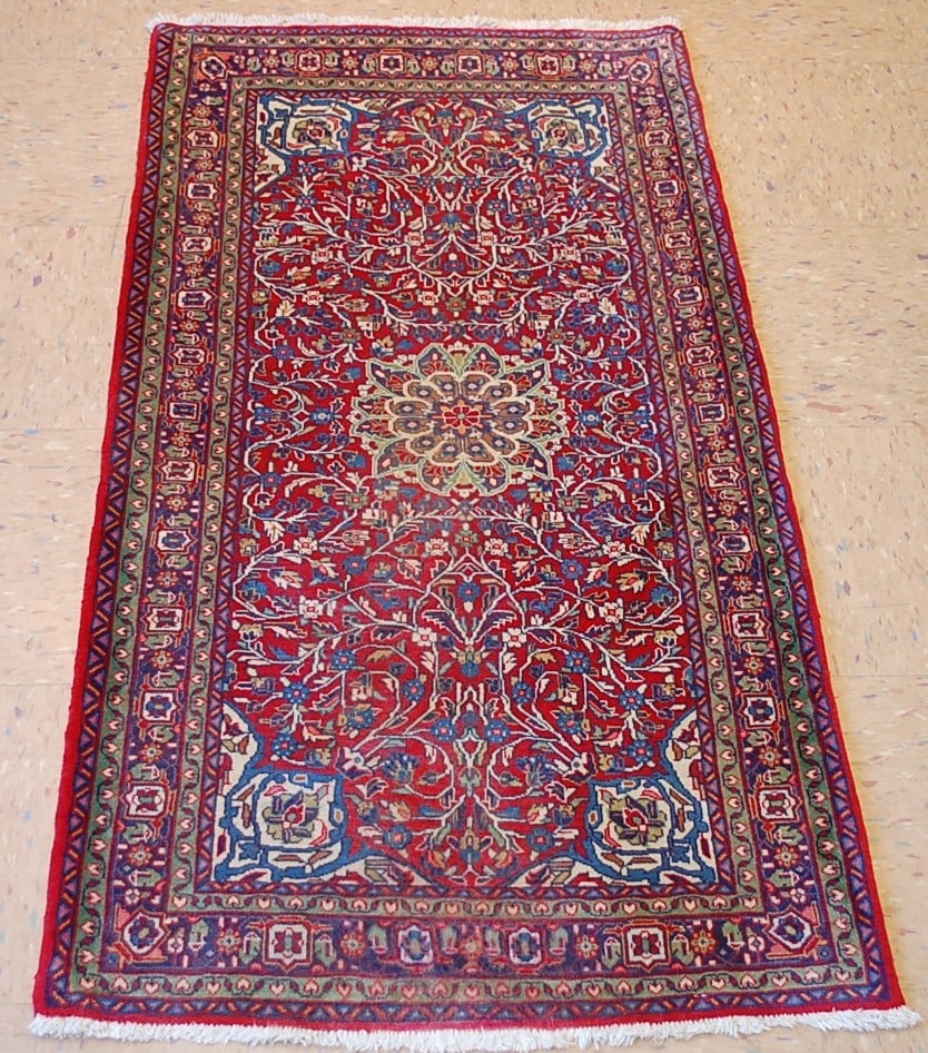 Persian SARUK RUG 2'2" x 4'4" (1 of 8)