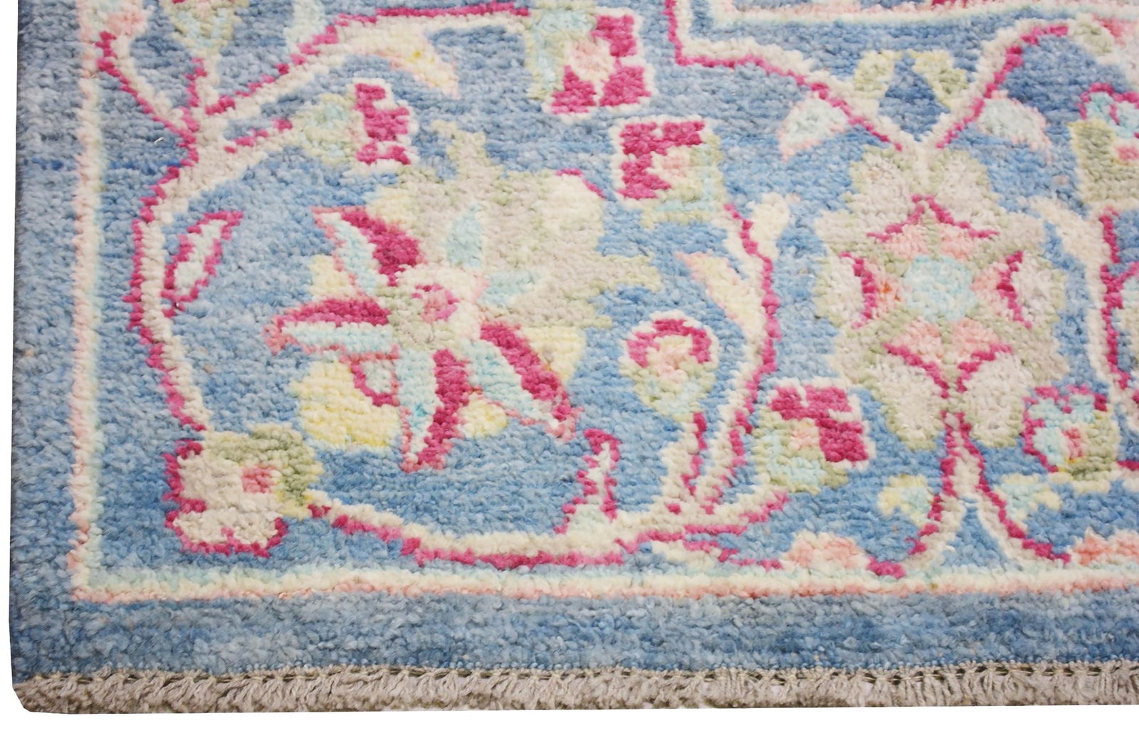 HAND KNOTTED WOOL OUSHAK RUG - 4