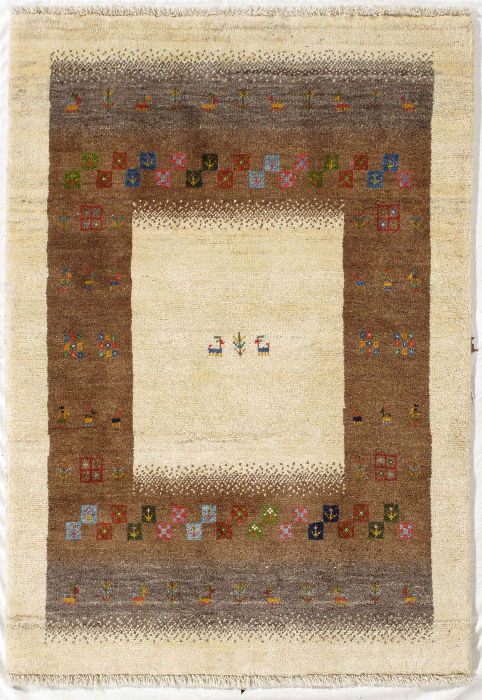 Lori Gabbeh 3.4x4.9 (1 of 4)