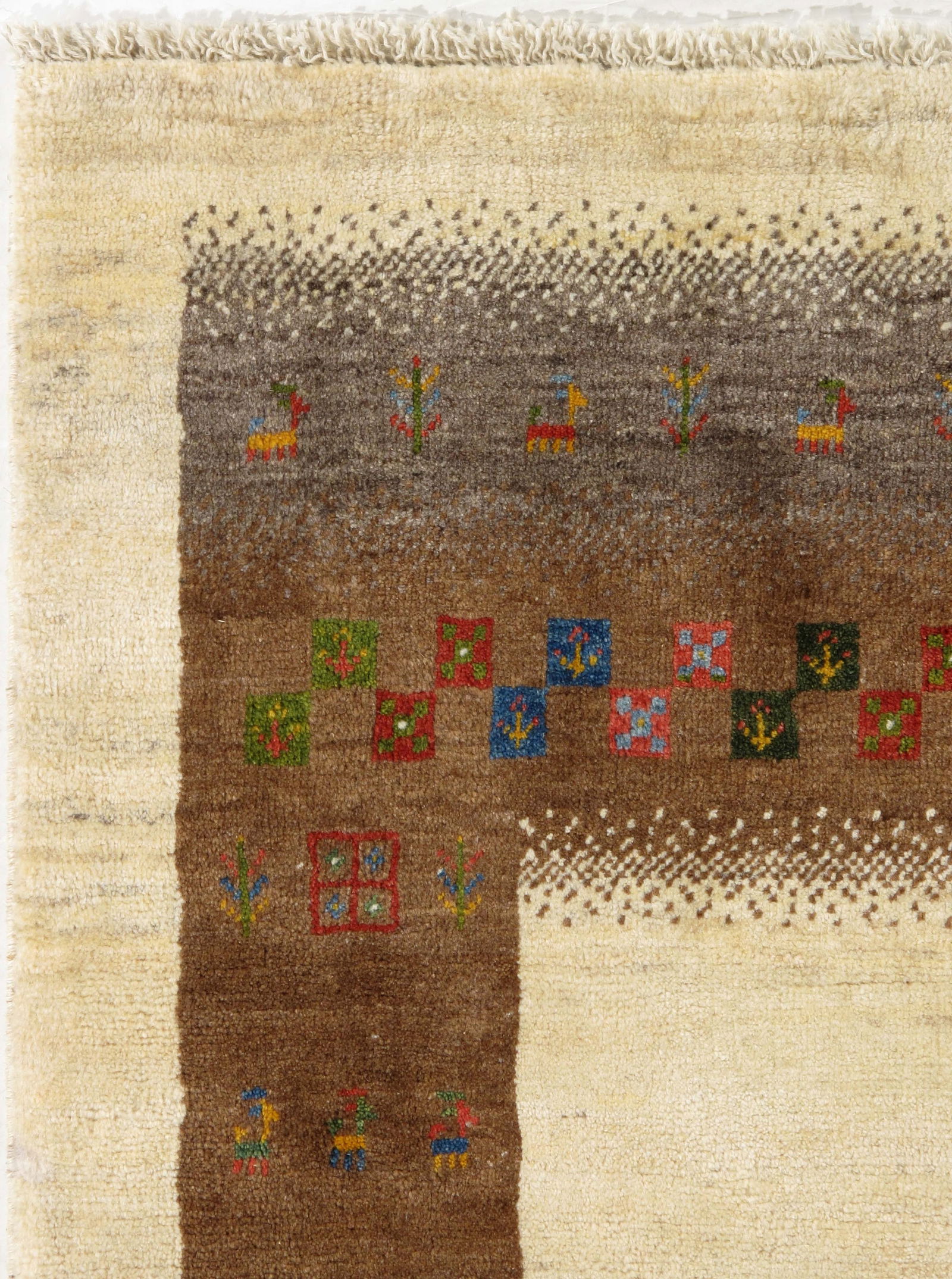 Lori Gabbeh 3.4x4.9 - 3