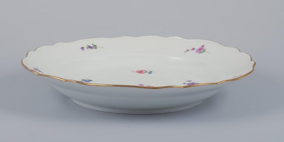 Meissen, Germany, large round serving platter. Approx. 1920s - 6