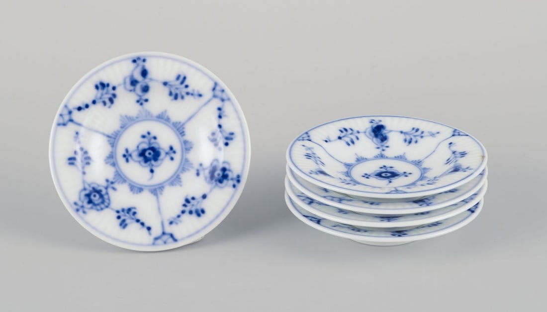 Royal Copenhagen Blue Fluted Plain, five porcelain caviar bowls / butter pats. Ca. 1930's: Title: Royal Copenhagen Blue Fluted Plain, five porcelain caviar bowls / butter pats. Ca. 1930's Description: Royal Copenhagen Blue Fluted Plain, five porcelain caviar bowls / butter pats. Model