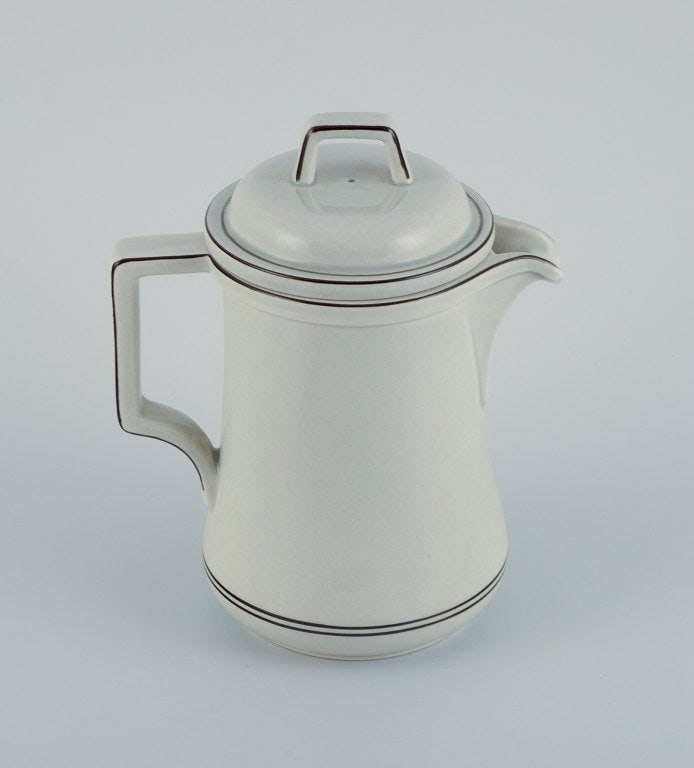 Jens Harald Quistgaard for Bing & Grøndahl, "Colombia" coffee pot in stoneware.: Title: Jens Harald Quistgaard for Bing & Grøndahl, "Colombia" coffee pot in stoneware. Description: Jens Harald Quistgaard for Bing & Grøndahl, "Colombia" coffee pot in stoneware. Model
