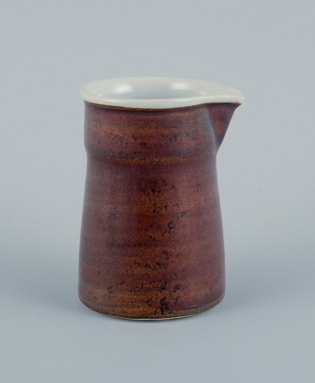 Stig Lindberg for Gustavsberg, COQ, two coffee cups with saucers, cream jug and sugar bowl. - 3