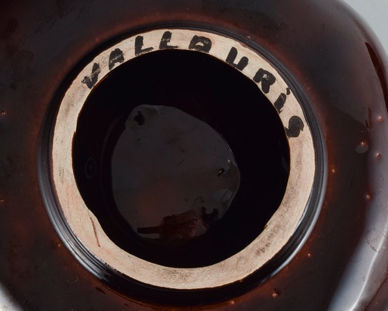 Vallauris, France, three ceramic bowls in brightly colored glazes in red and green on a dark base. - 8
