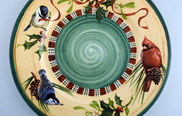 Catherine McClung for Lenox. "Winter greetings". Large round dish in glazed stoneware decorated with - 2