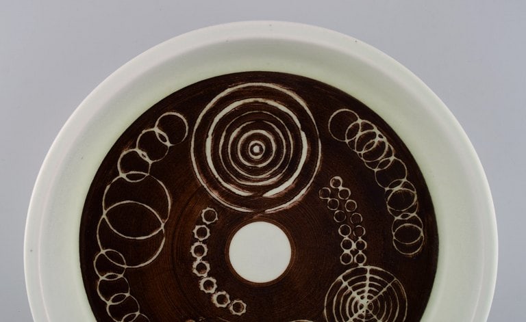 Olle Alberius for Rörstrand. Sarek dish / bowl in hand-painted and glazed ceramics with - 3