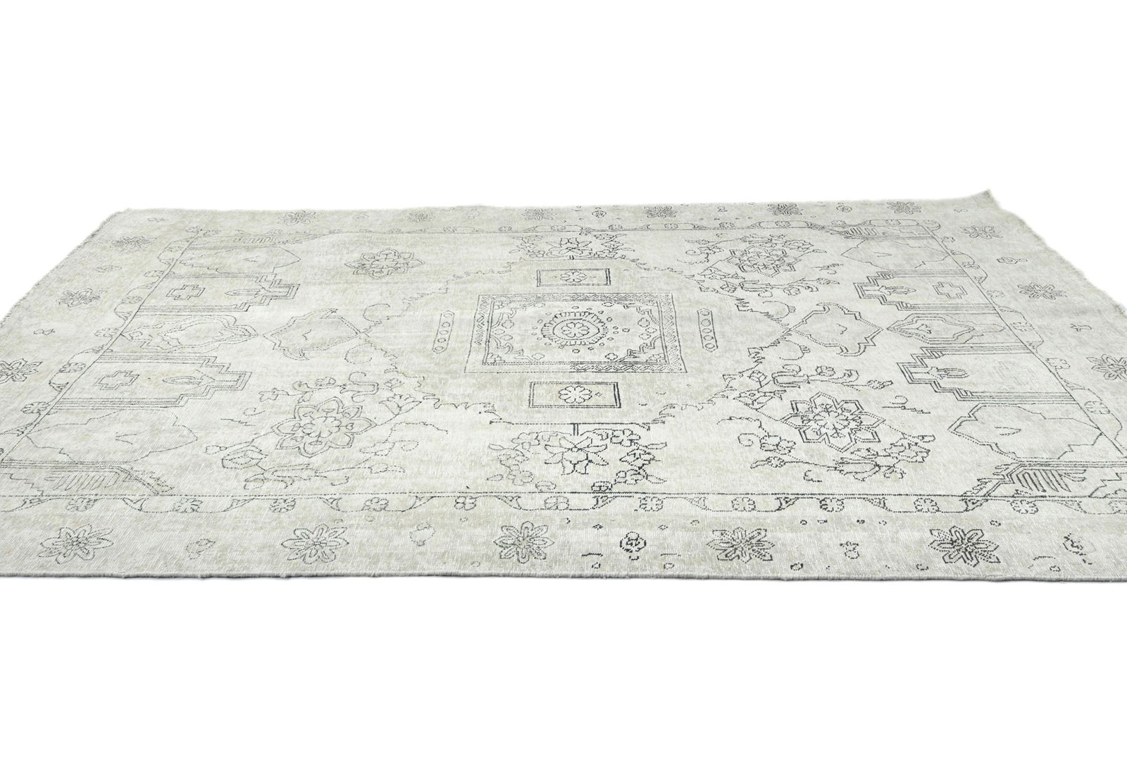 Muted Beige Antique Floral Traditional 6X9 Distressed Vintage Oriental Rug - 4