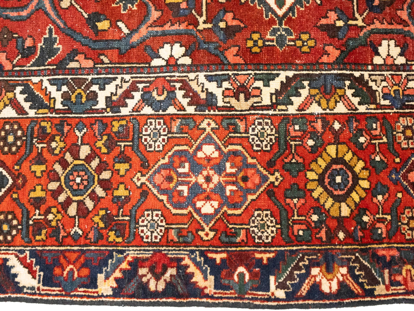 Vintage Red Floral 10X15 Bakhtiari Persian Rug - 10