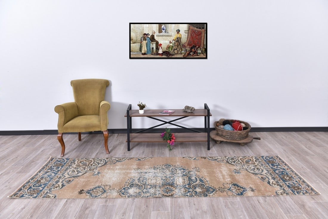 2'8'' x 10'0'' Decorative Vintage Rug - 240865 (1 of 15)