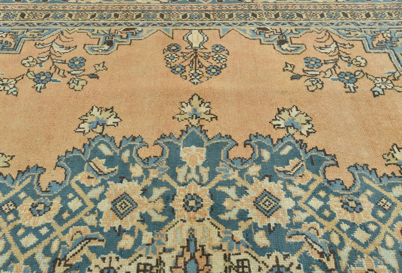 Semi Antique Muted Floral 7'5X10'7 Distressed Vintage Oriental Rug - 7