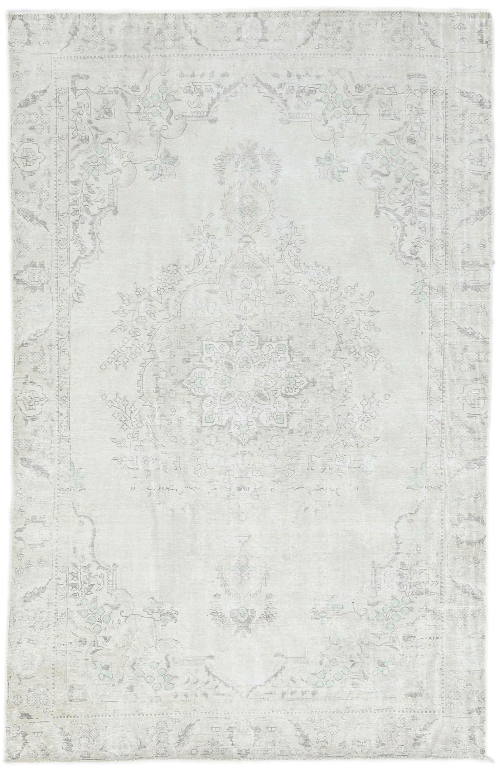 Antique Muted Beige Floral 6X9 Distressed Vintage Oriental Rug: Title: Antique Muted Beige Floral 6X9 Distressed Vintage Oriental Rug Description:Hand Knotted 6X9 beige oriental rug made with vegetable dyes (fine wool pile