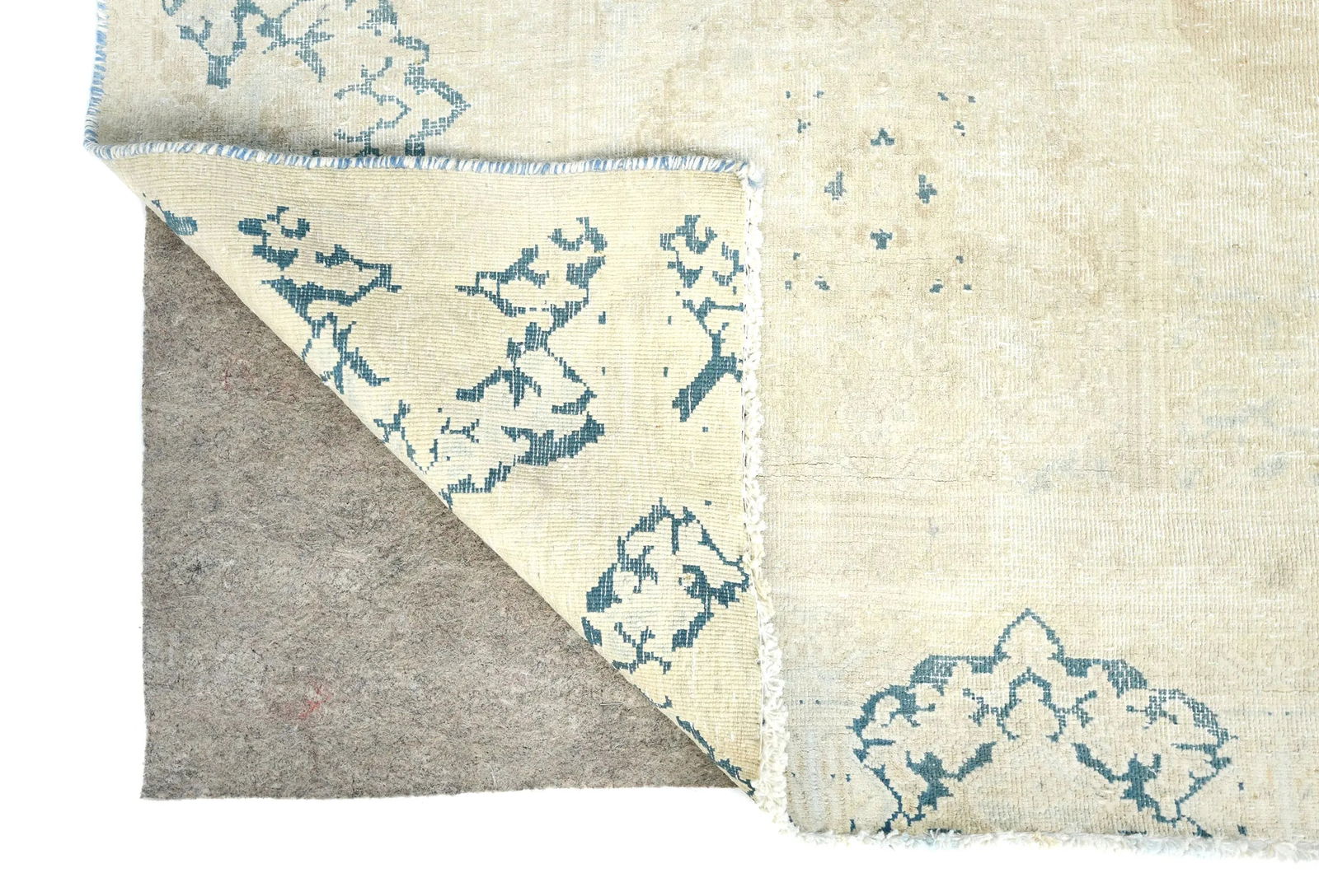 Muted Beige Floral 6X8 Distressed Vintage Oriental Rug - 12