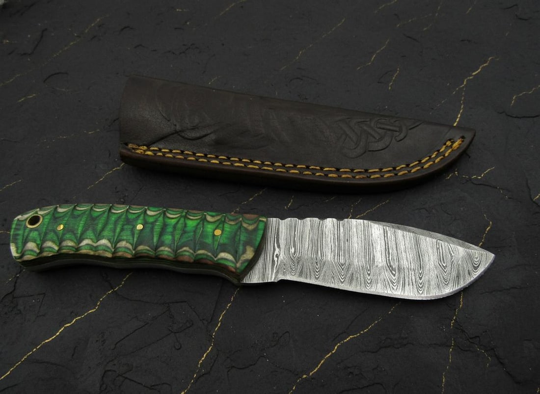 Handmade Hunting Knife, Dragon Scale Wood Handle, 4-Inch Full Tang Blade: Title:Handmade Hunting Knife, Dragon Scale Wood Handle, 4-Inch Full Tang BladeDescription:Discover this handmade hunting knife. The piece features a durable full tang construction and an ambidextrous