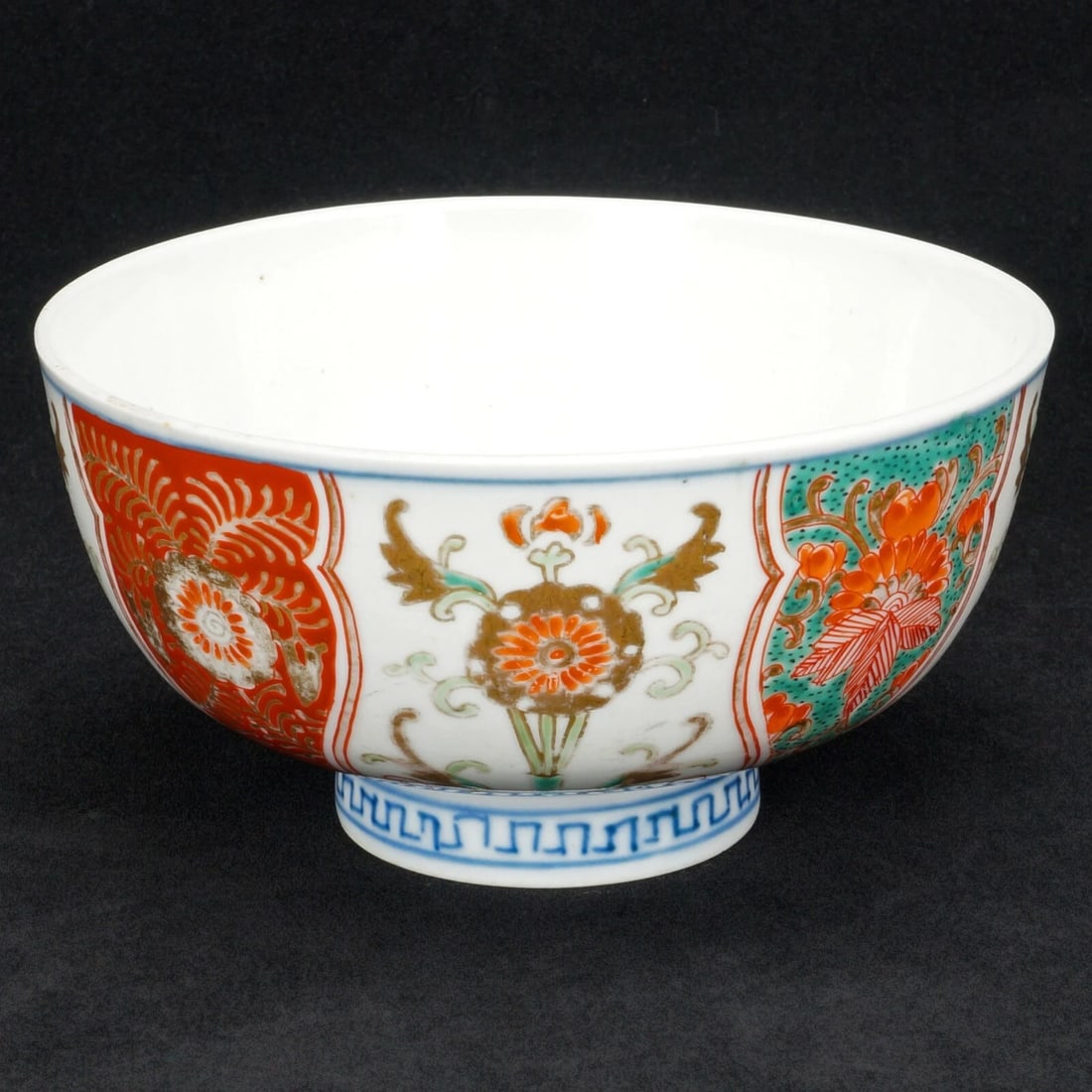 Japanese Polychrome Imari Bowl Early 20th C: Title:Japanese Polychrome Imari Bowl Early 20th CSize:4 ¾ in (12.1 cm) diameter x 2 ½ in (6.4 cm) tall.Description:A colorful, finely painted, antique Japanese porcelain bowl with