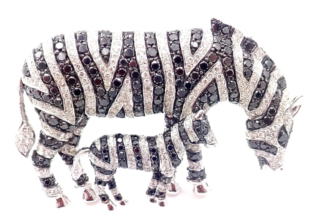 Authentic! Michele Della Valle 18k White Gold White & Black Diamond Zebra Brooch (1 of 6)