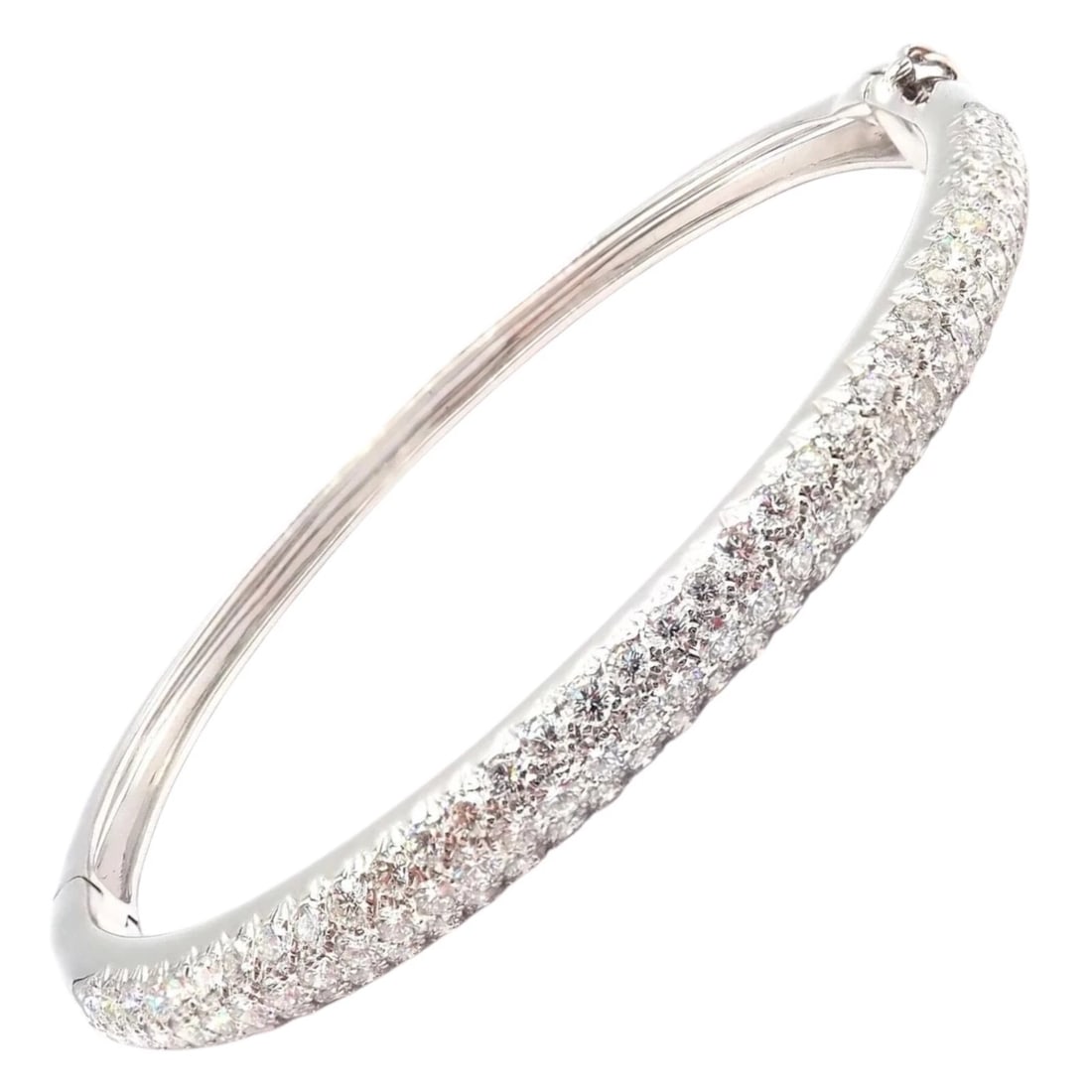 Authentic! Van Cleef & Arpels Eve 18k White Gold Diamond Bangle Bracelet Paper: Authentic! Van Cleef & Arpels Eve 18k White Gold Diamond Bangle Bracelet Paper About This Piece: Refined, this Van Cleef & Arpels Eve bangle is crafted in 18k white gold and features an array of brill