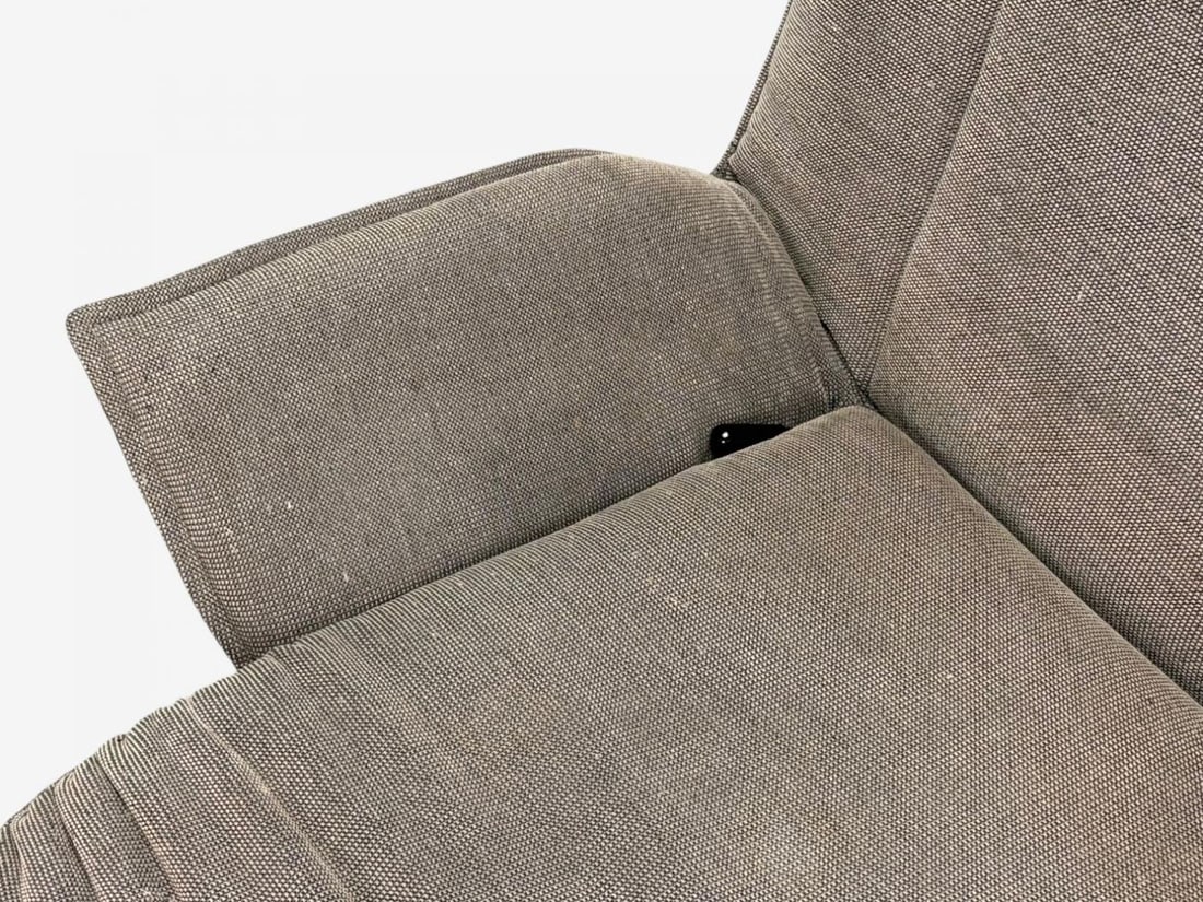 Vico Magistretti, Italian Modern, Fabric, Metal, Veranda Lounge Chair, 1980s - 8