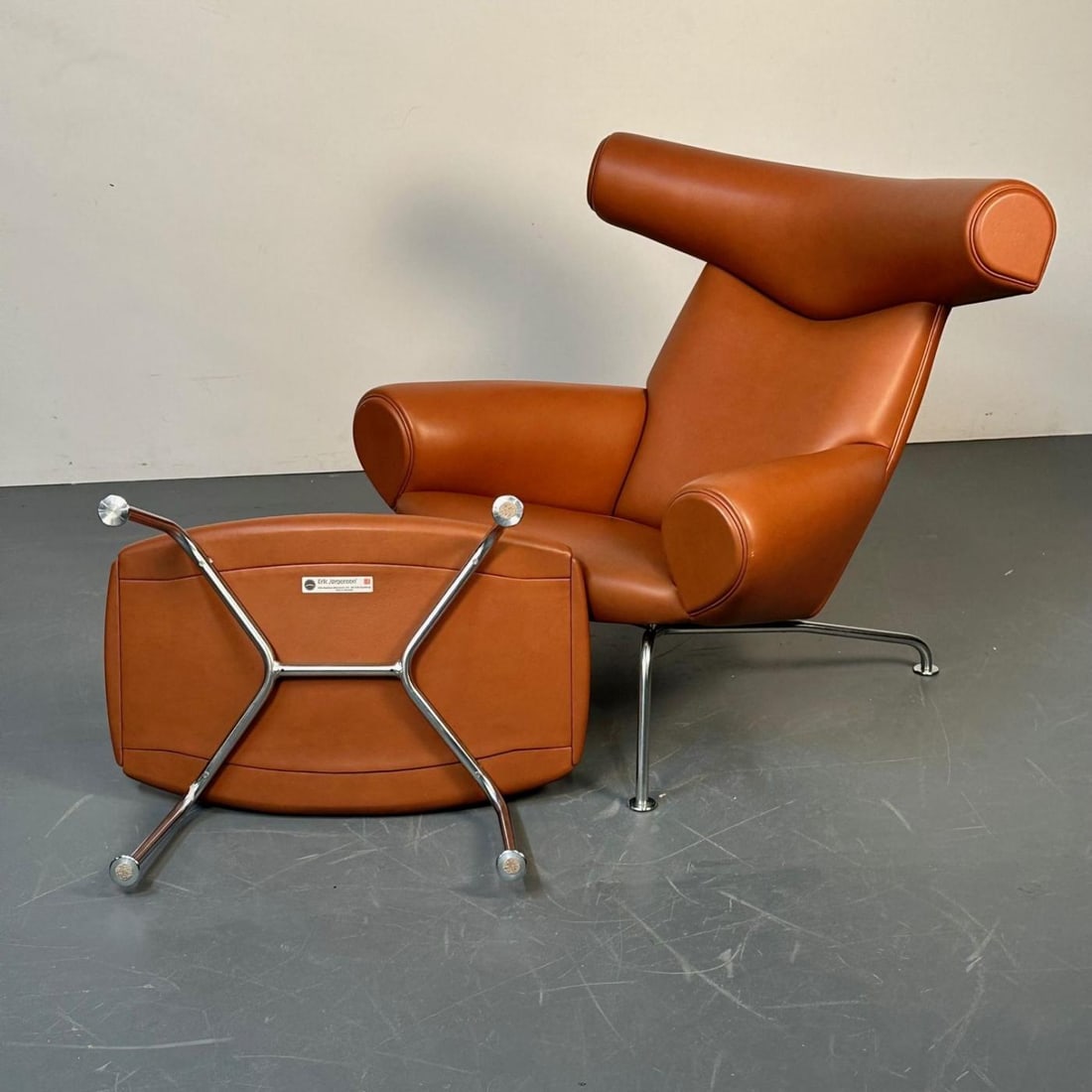 Danish Mid-Century Modern Ox Lounge Chair and Ottoman by Hans Wegner, Jørgensen - 10
