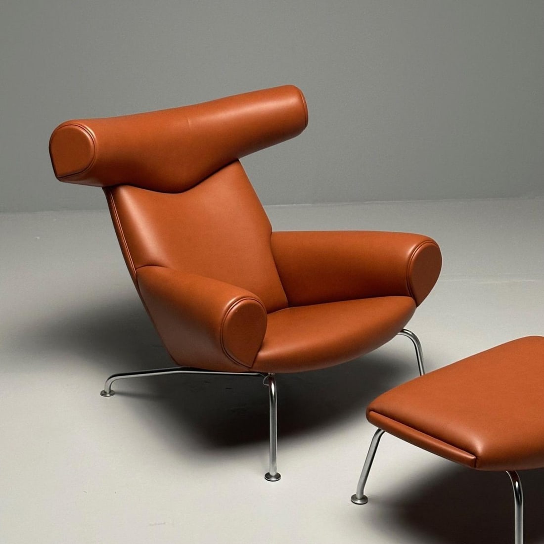 Danish Mid-Century Modern Ox Lounge Chair and Ottoman by Hans Wegner, Jørgensen - 6
