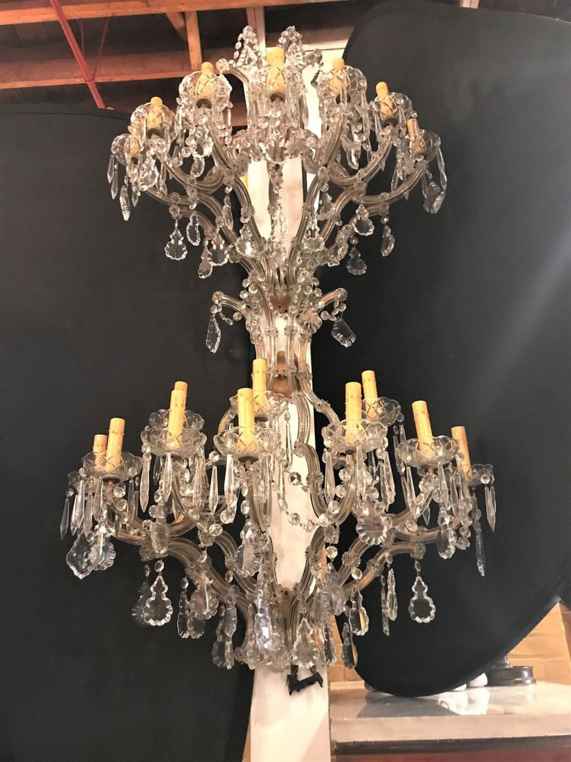 Pair of Venetian Crystal Ten Lights Wall Sconces, circa 1940 - 3