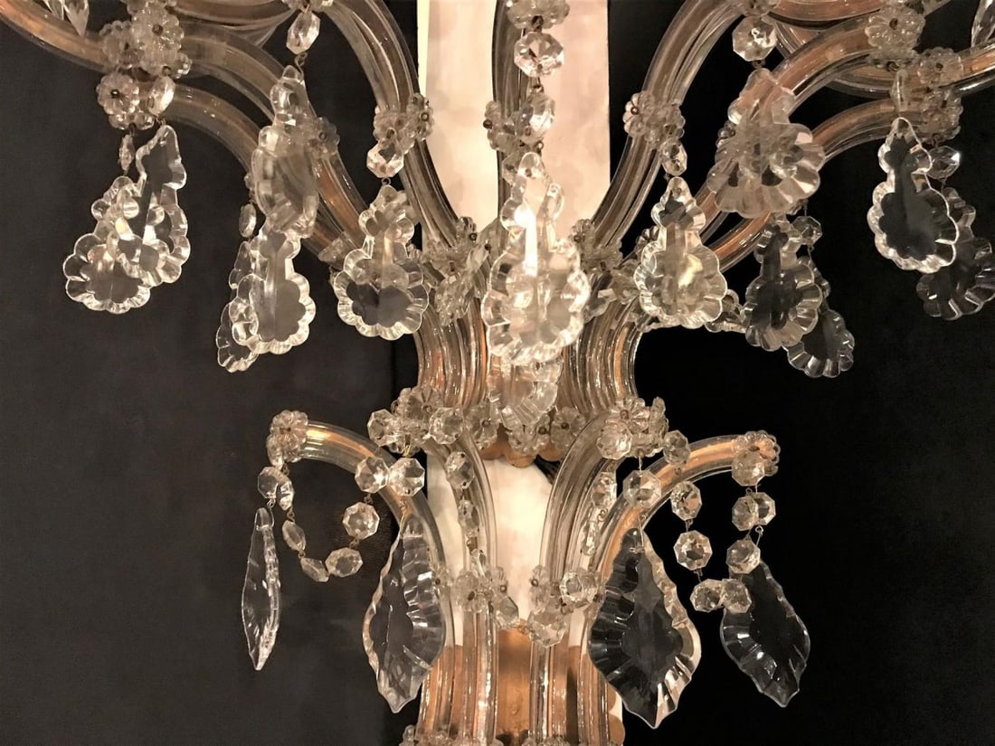 Pair of Venetian Crystal Ten Lights Wall Sconces, circa 1940 - 5
